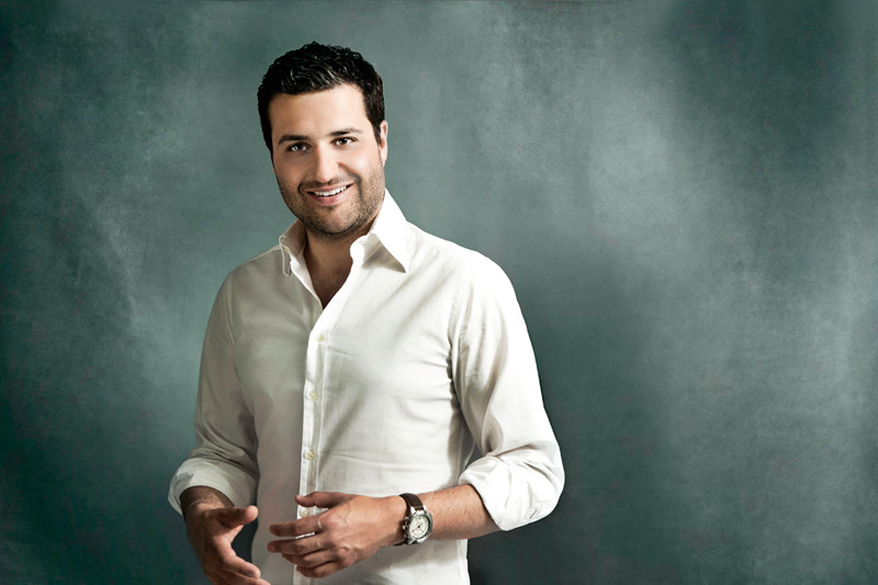 Petros_Petritis_political_portrait Petros_Petritis_political_photoshoot