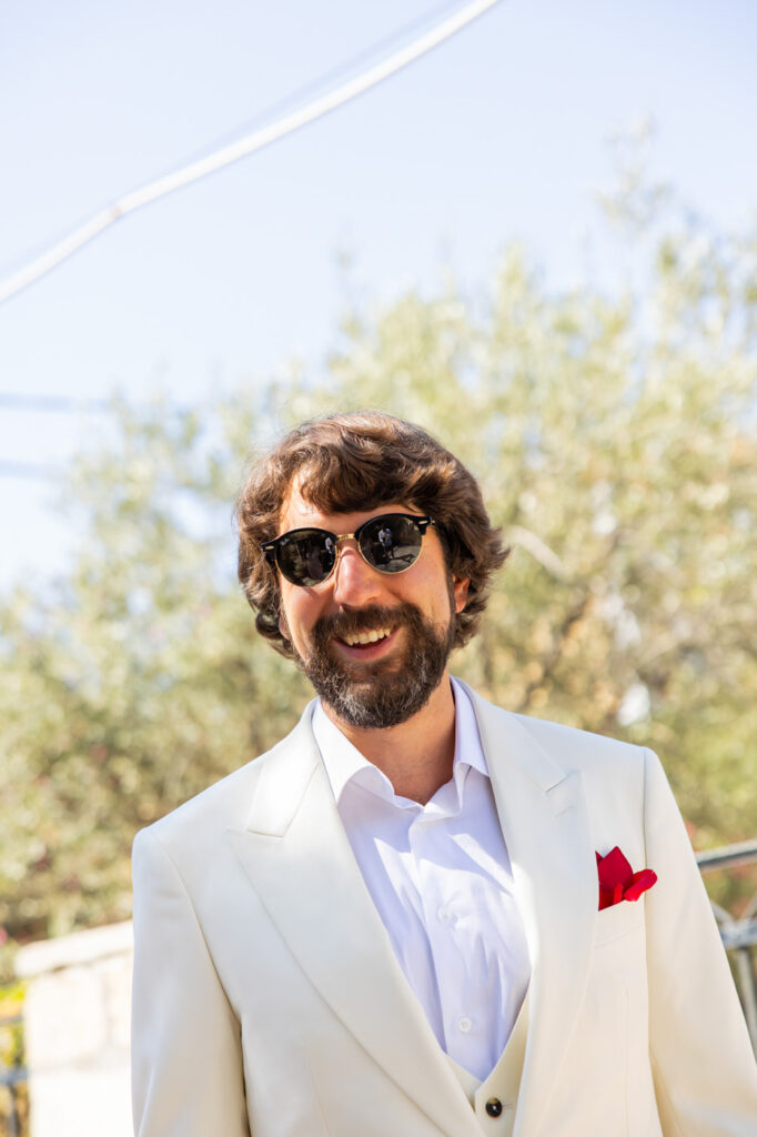 Julie and Nicolas_romantic_wedding_Mitropoli_aegina_photographer-2_saliarelis_party_