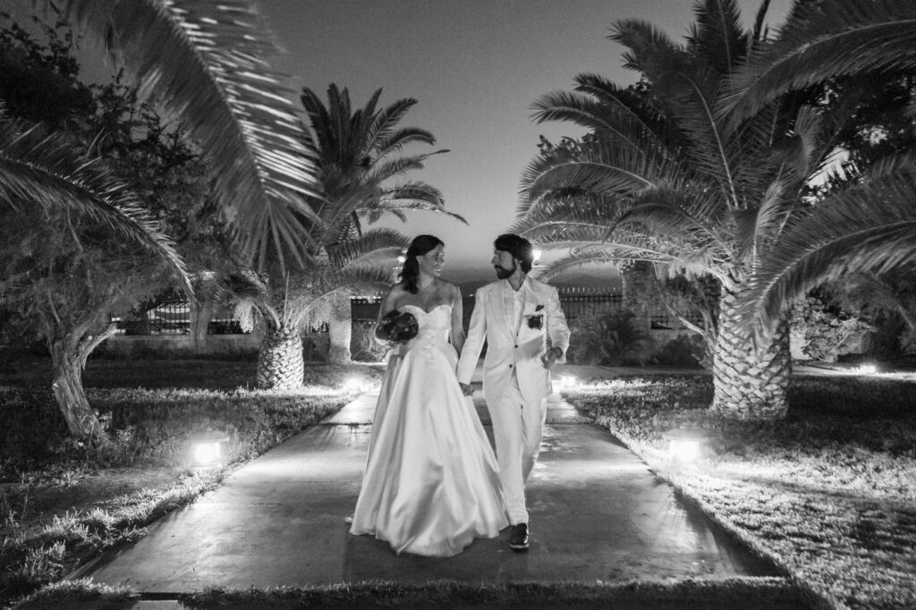 Julie and Nicolas_romantic_wedding_Mitropoli_aegina_photographer-1_saliarelis_party_