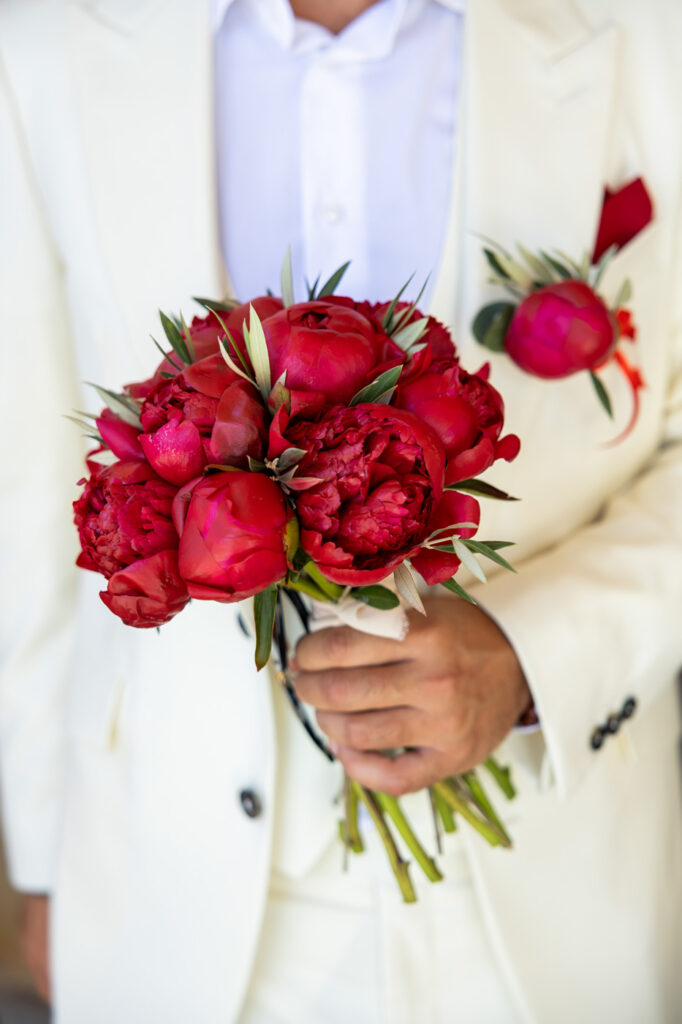 Julie and Nicolas_romantic_wedding_Mitropoli_aegina_photographer-2_saliarelis_party_